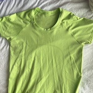 Lululemon shirt